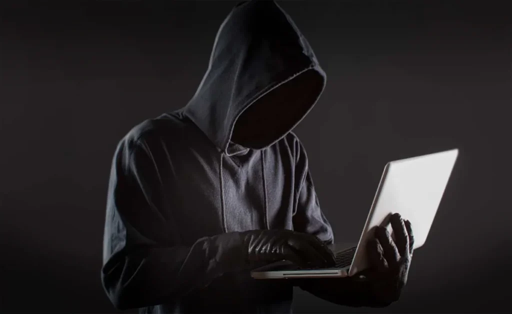 Golpes online: como denunciar e se proteger?